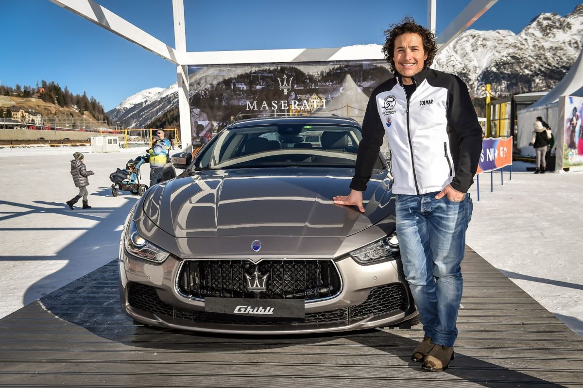 695440407TP098 Maserati Pol